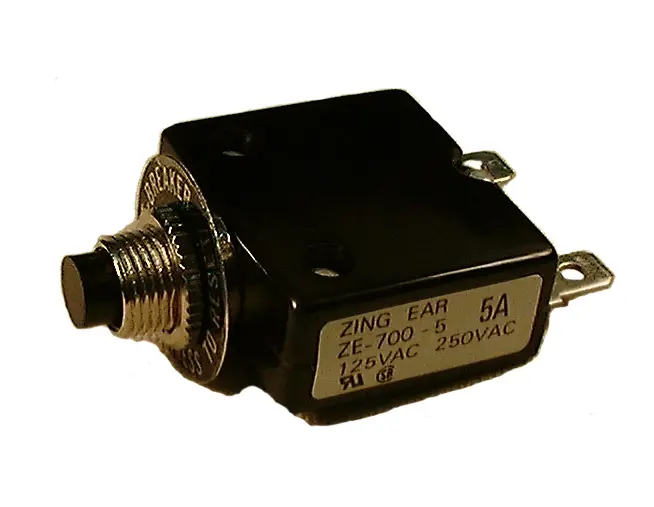 12A Circuit Breaker – Ideal For Small-Appliance And Outlet Circuits 1