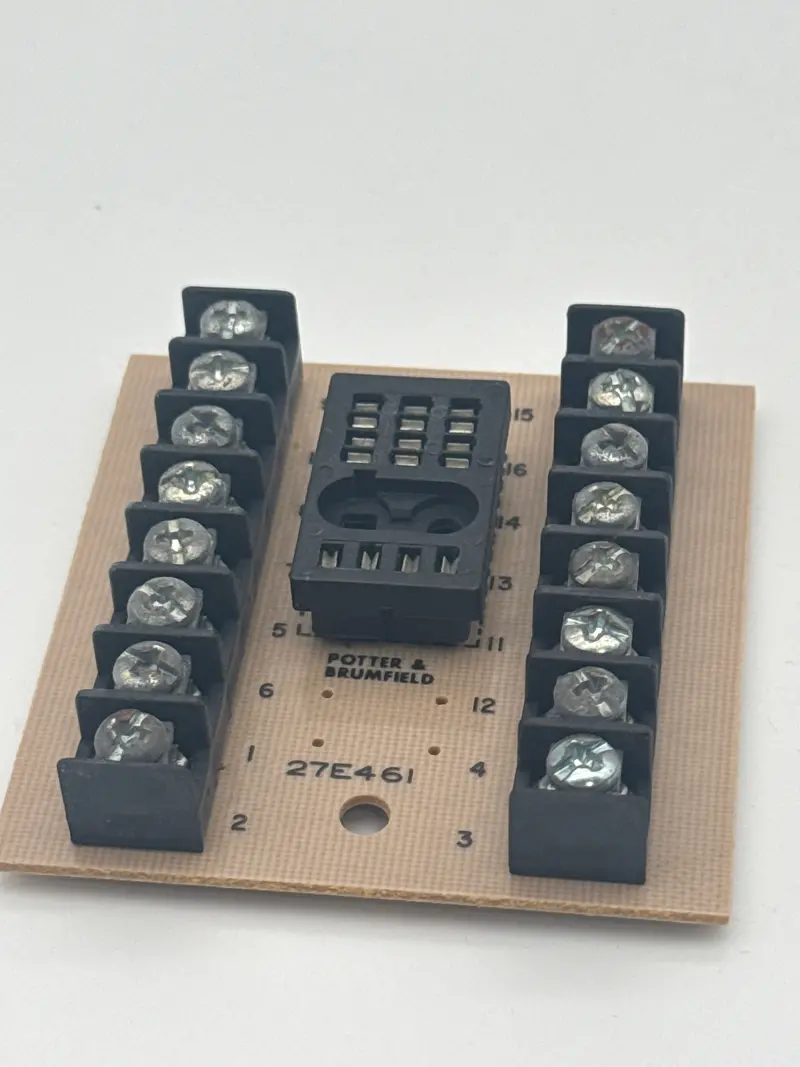 27E461 P&B 16-Position Chassis-Mount Relay Socket 1
