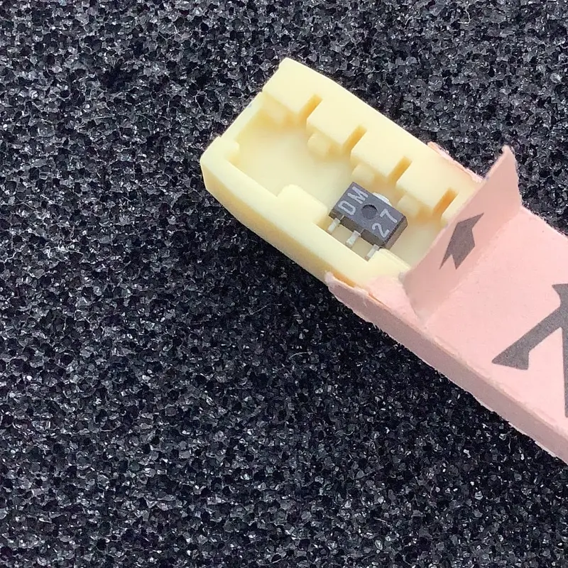 2Sb798Dm Pnp Transistor – Nec Japanese-Style Silicon Device 1