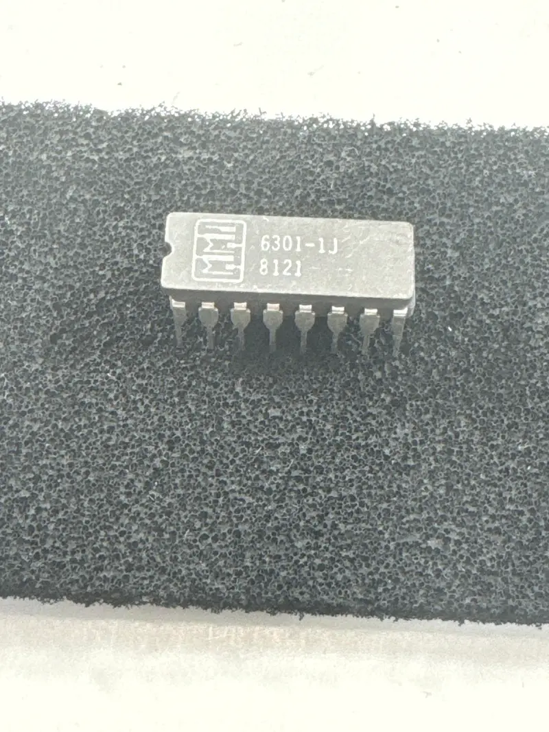 6301-1J Standard Bipolar Prom Memory Ic – Mmi Dip Package 1