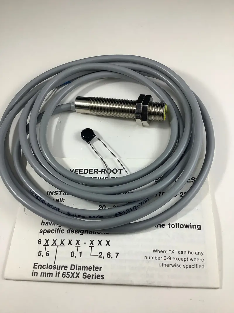651210-700 Veeder-Root Inductive Proximity Switch – Heavy-Duty Industrial Sensor 1