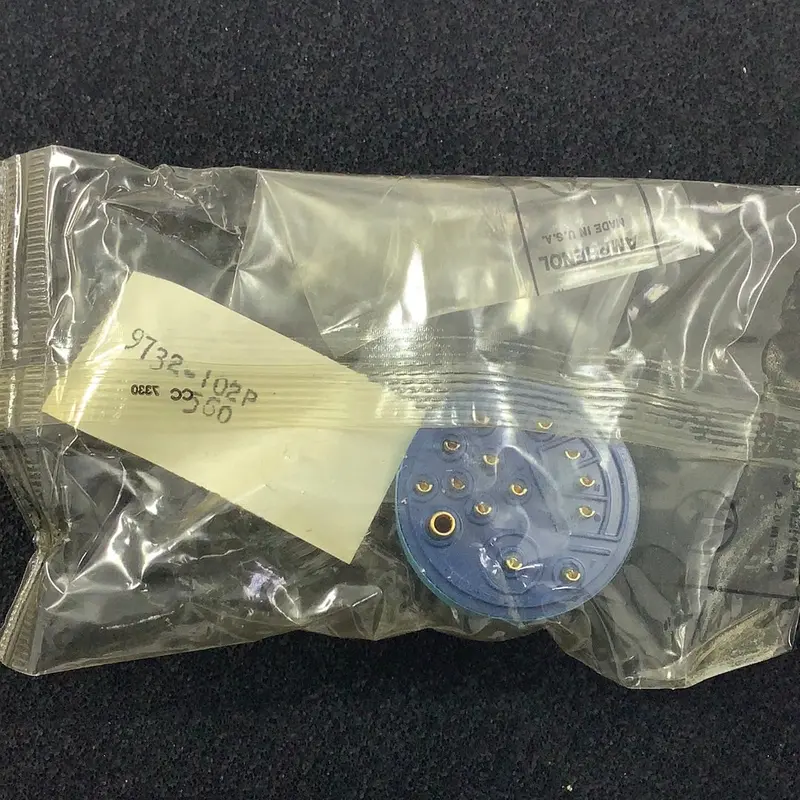 97-32-102P Amphenol Insert – Coaxial Contact Configuration 1