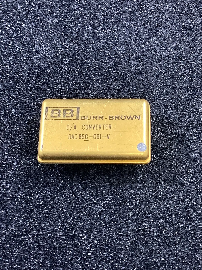 Burr-Brown Dac85Cbi-V 12-Bit Voltage-Output Digital-To-Analog Converter 1