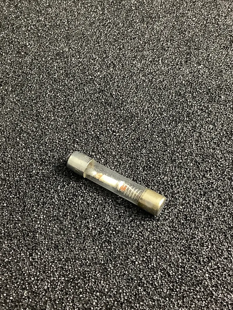 Bussmann Mdl-2/10 – 2.5A Slow-Blow Glass Fuse, 250V, 1.25" × 0.25" 1