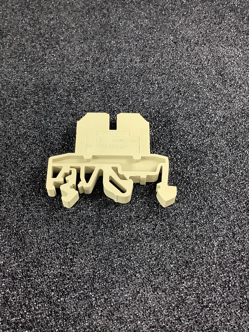 Conta-Clip 2-Position Feed-Through Connector – Beige Housing, Supports 14–22 Awg Wires 1