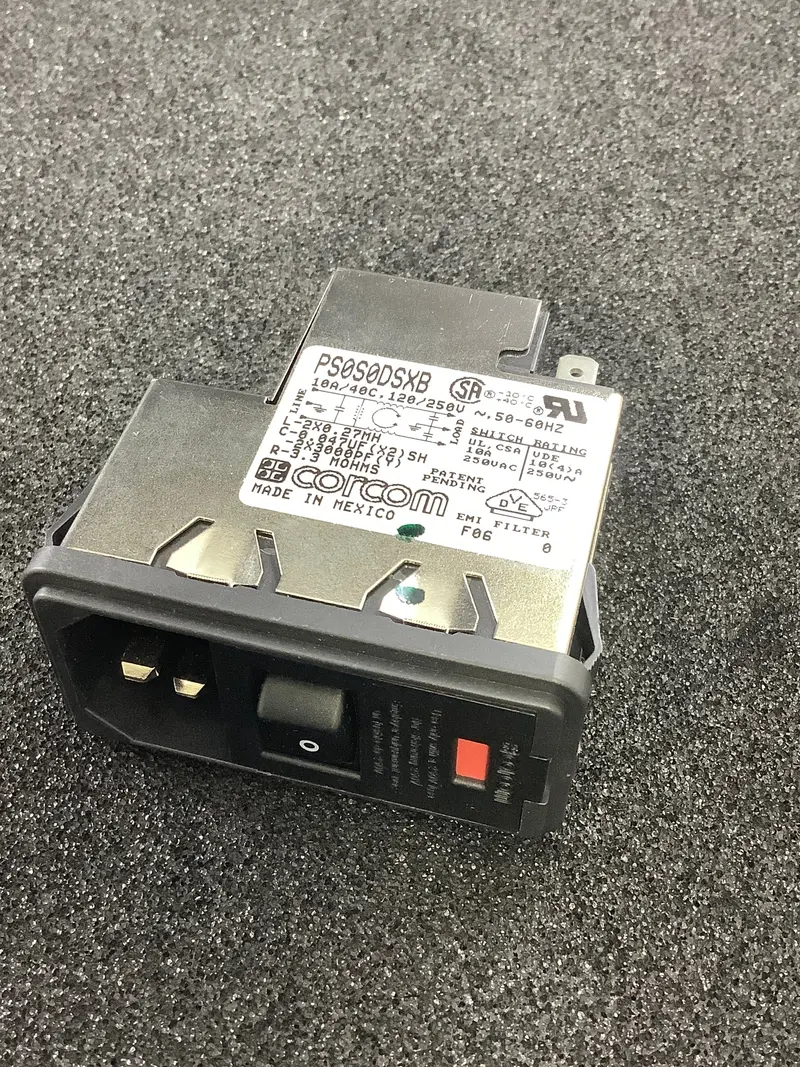Corcom Ps0S0Dsxb Iec 320-C14 Power Entry Receptacle – Panel-Mount Snap-In, Male Blade Configuration 1