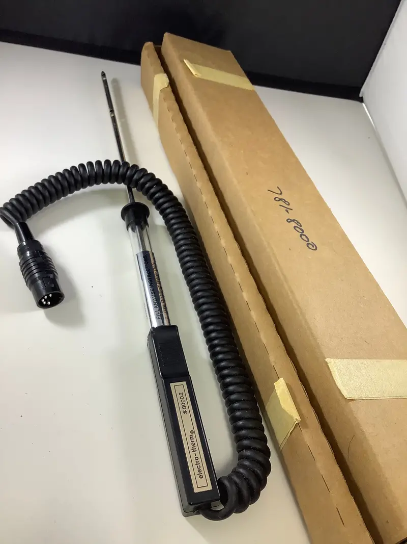 Electro-Therm 8000.2 Rh/Dew Point Sensor With Enhanced Calibration Options 1