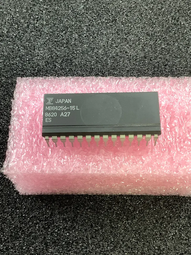 Fujitsu Mb84256-15L 256K-Bit Cmos Static Ram – 32K X 8-Bit, 15Ns Access 1
