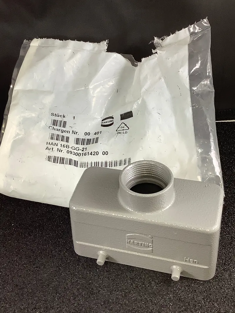 Harting Pg21 Top-Entry Hood Connector – 16B, Ip65 Dust & Water Resistant 1