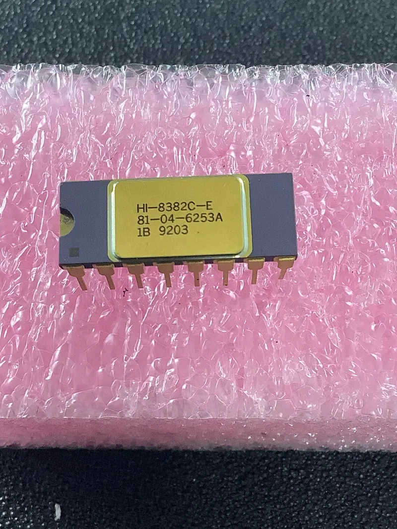 Hi-8382C-E Harris High-Speed Differential Line Driver 1
