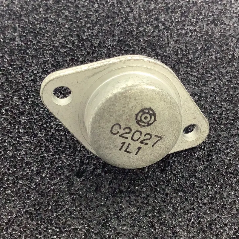 Hitachi 2Sc2027 — High-Voltage Npn Transistor For Switching And Amplifier Circuits 1