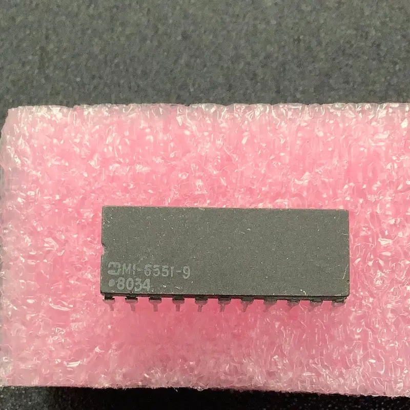 Hm1-6551-9 Harris 1K-Bit Asynchronous Sram – 1024 × 1, 22-Pin Cdip 1
