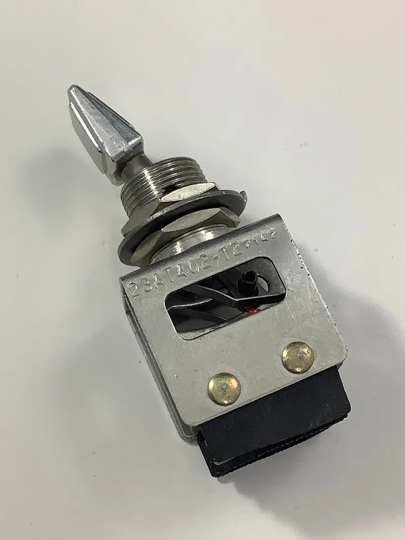 Honeywell 23At402-T2 — Two-Pole, Two-Position Toggle Switch With Tab Lever Actuator 1