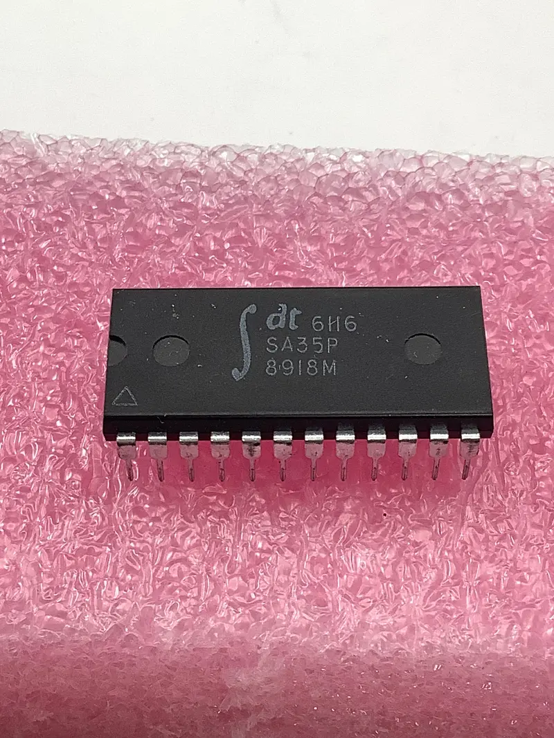 Idt Idt6116Sa35P Cmos Static Ram – 16K (2K × 8), 35 Ns Access Time 1