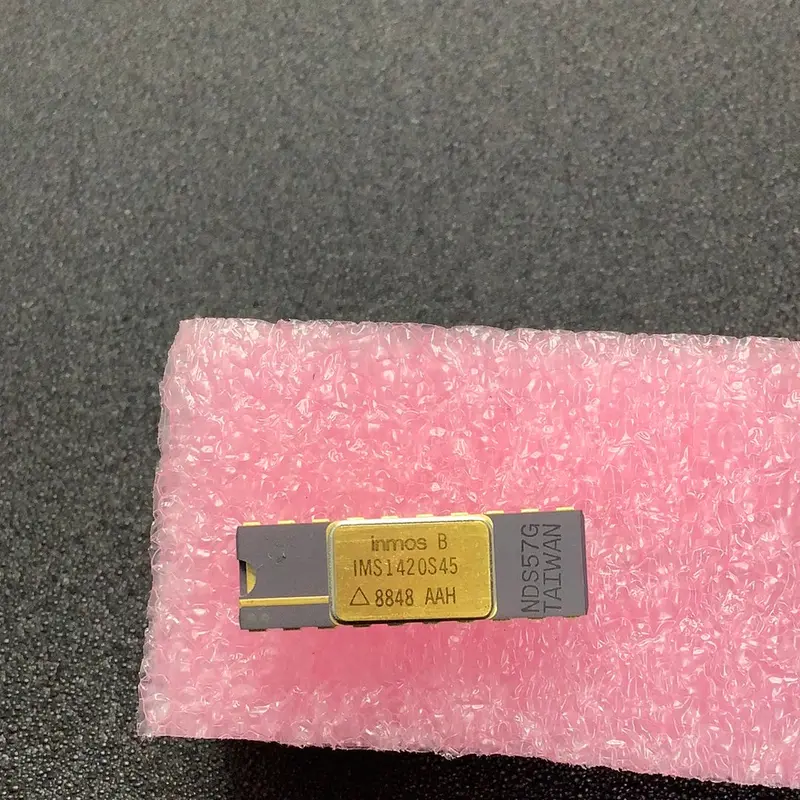 Ims1420S45 4K × 4 Static Ram Ic – Inmos Ceramic Dip-20 Mos Memory 1
