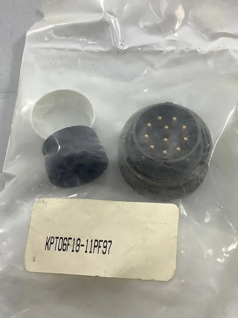 Itt Cannon Kpt Series 11-Pin Male Circular Connector, Part No. Kpt06F18-11Pf97 1