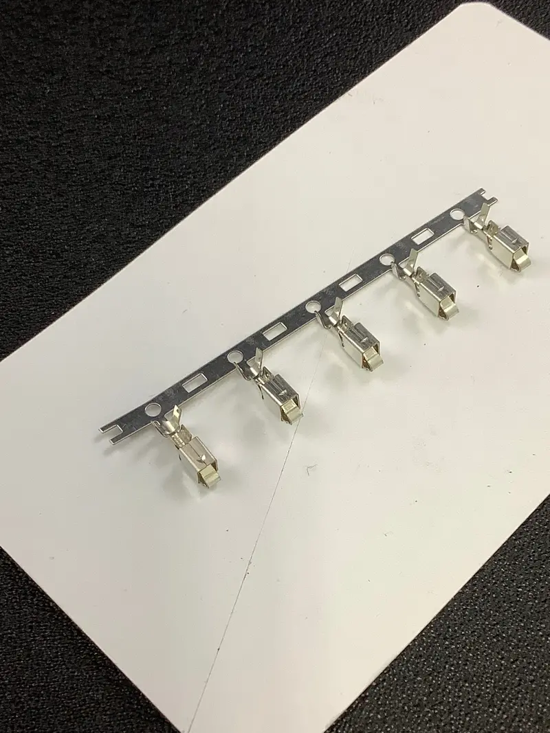Jst Svh-21T-P1.1 Tin-Plated Socket Contact For 18–22 Awg Wires – Chain-Pack Format (100 Pcs) 1