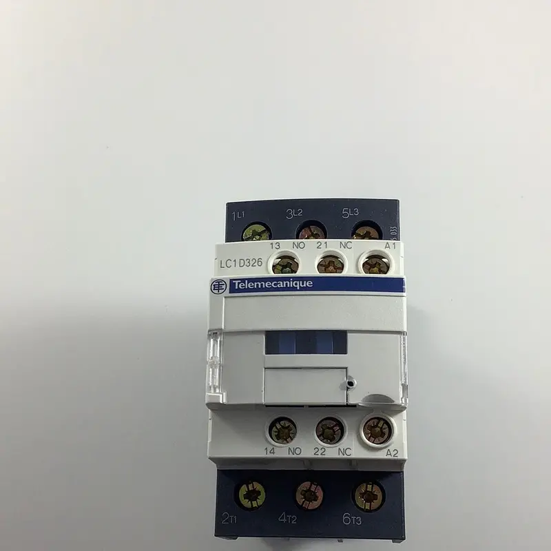 Lc1D326F7 3-Pole Ac Contactor – Telemecanique / Square D, 110Vac, 32A 1