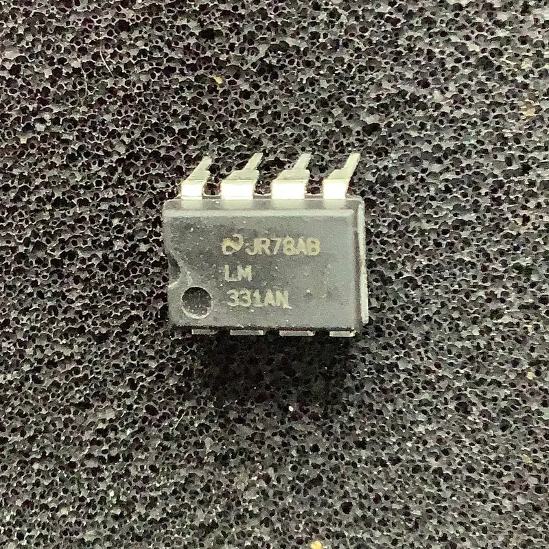 Lm331An National Semiconductor Voltage-To-Frequency Converter – 100 Khz, ±0.01% Precision, 8-Pdip 1