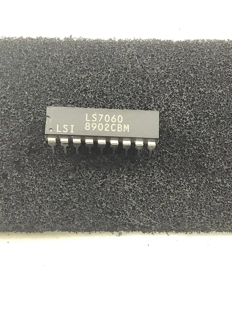 Ls7060 32-Bit Up Counter – Lsi Logic Mos Silicon Gate Ic 1