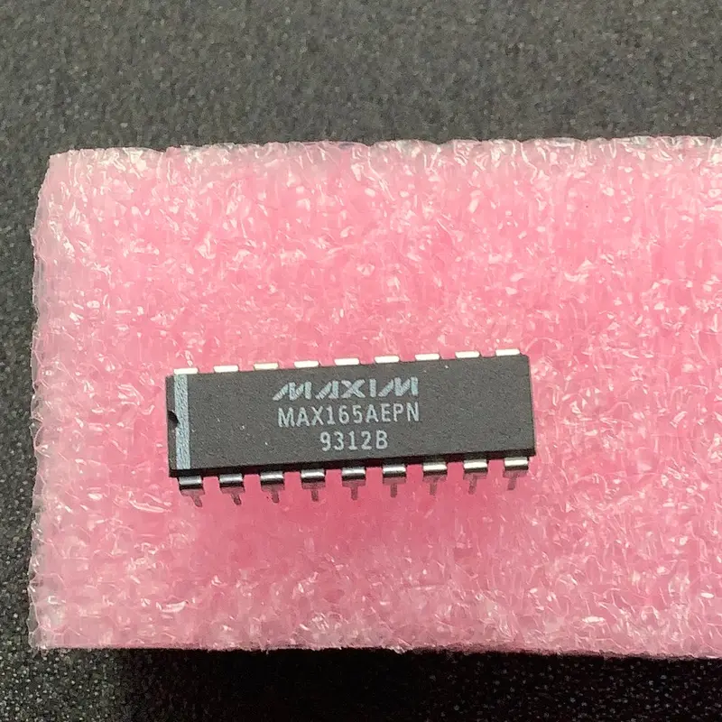Max165Aepn Maxim High-Speed 8-Bit Adc With Track/Hold And Integrated Reference 1