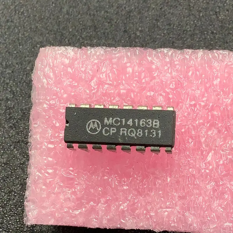 Mc14163B Motorola Synchronous Presettable 4-Bit Binary Counter 1
