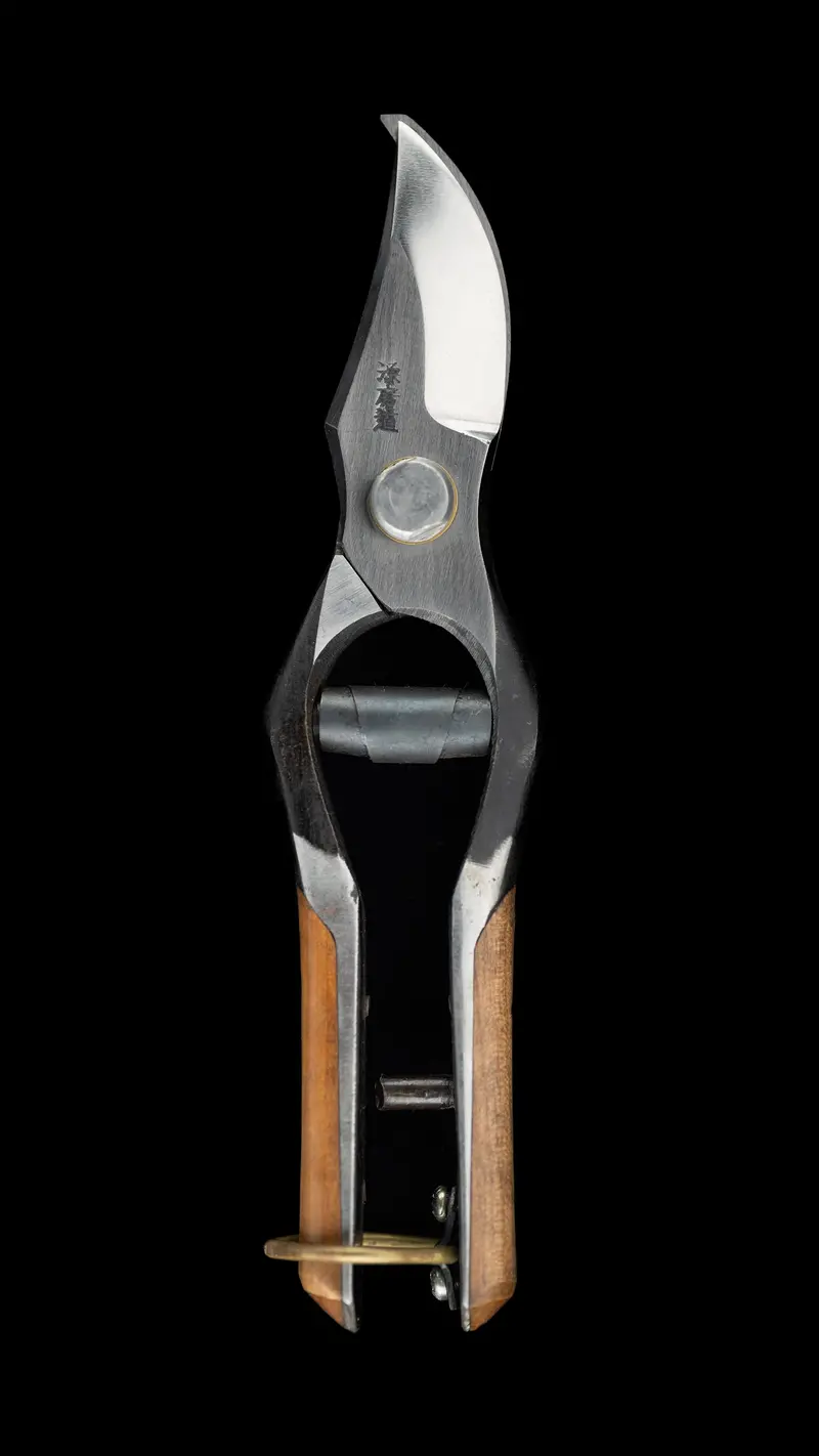 Minamotofusamichi Sentei-Basami Japanese Forged Pruning Shears 1