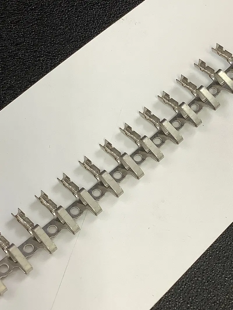 Molex 08-50-0133 Kk 396 Non-Gendered Tin-Plated Crimp Terminal For 22–26 Awg Wires – Chain-Pack Format (100 Pcs) 1