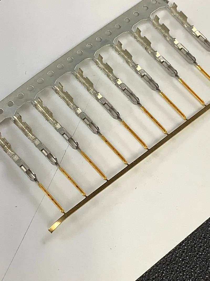 Molex 16-02-0116 Gold-Plated Crimp Pin For 22–24 Awg Wires – Chain-Pack Format (100 Pcs) 1