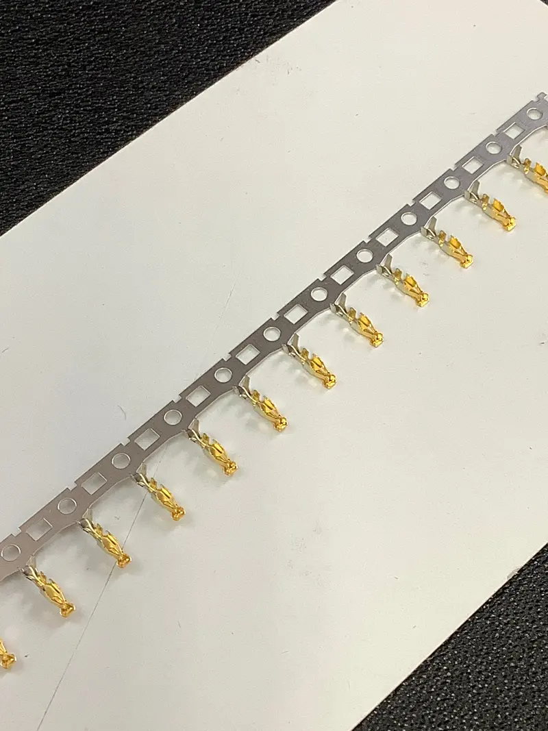 Molex 50394-8051-C Gold-Plated Socket Contact – 24–30 Awg Crimp, Chain Form (100 Pcs) 1
