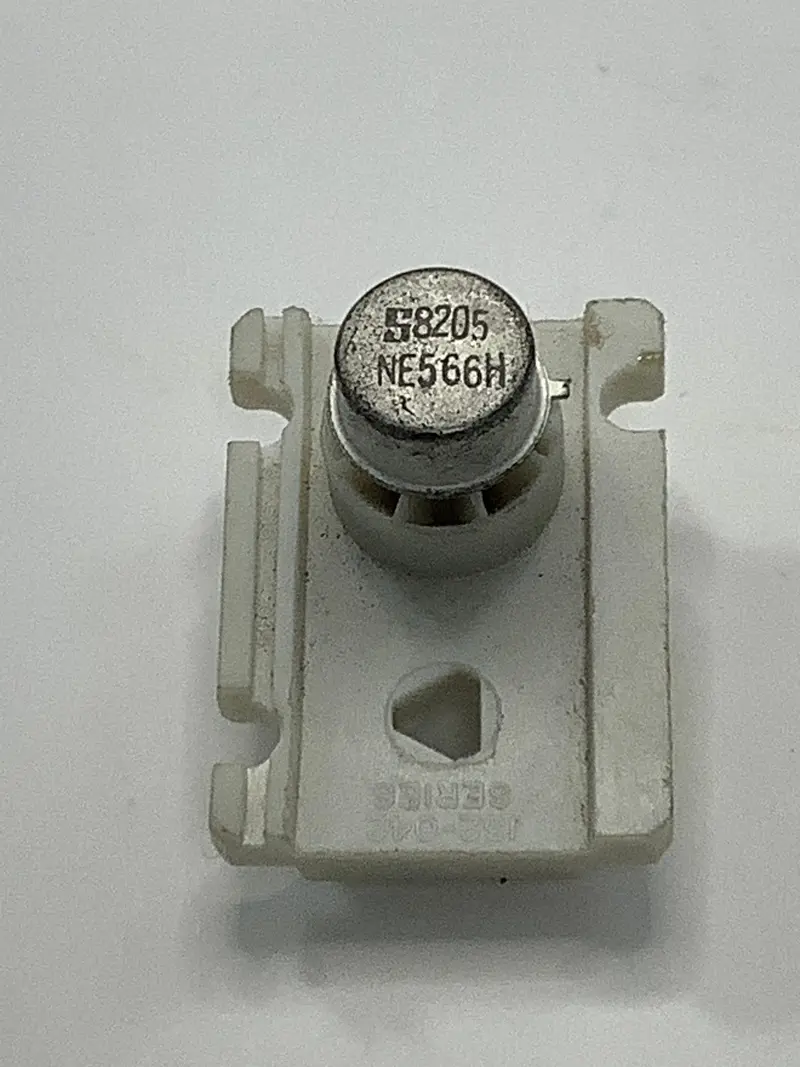 Ne566H Precision Function Generator Ic – Signetics 1