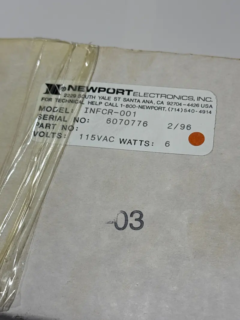 Newport Infcr-001 Panel-Mount Temperature Controller 1