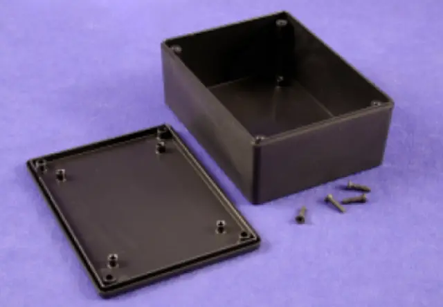 Plastic Project Enclosure (4.3" × 3.2" × 1.72") 1