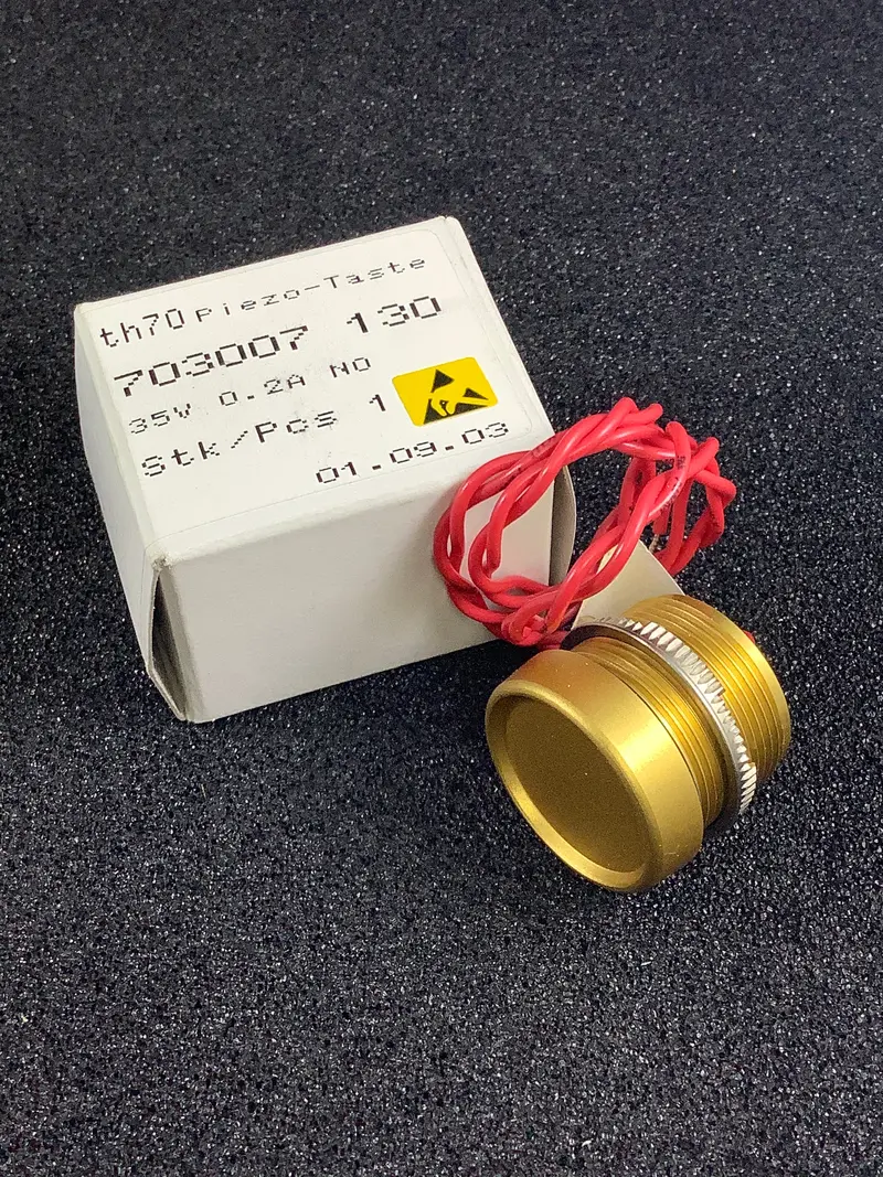 Saia Burgess Th70-703007-130 Piezo Interface Switch – Ip65-Rated Housing 1