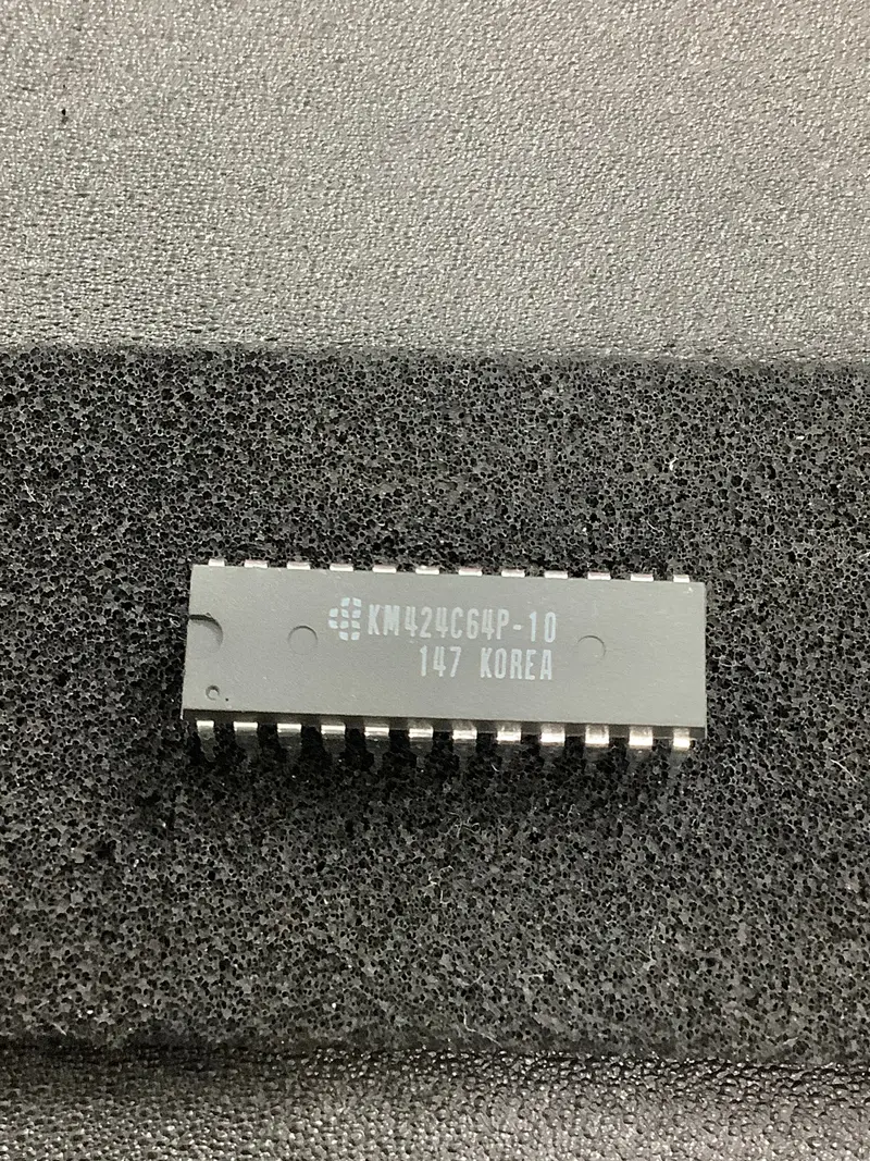 Samsung Km424C64P-10 — 64K × 4 Dynamic Ram – 24-Pin Dip 1