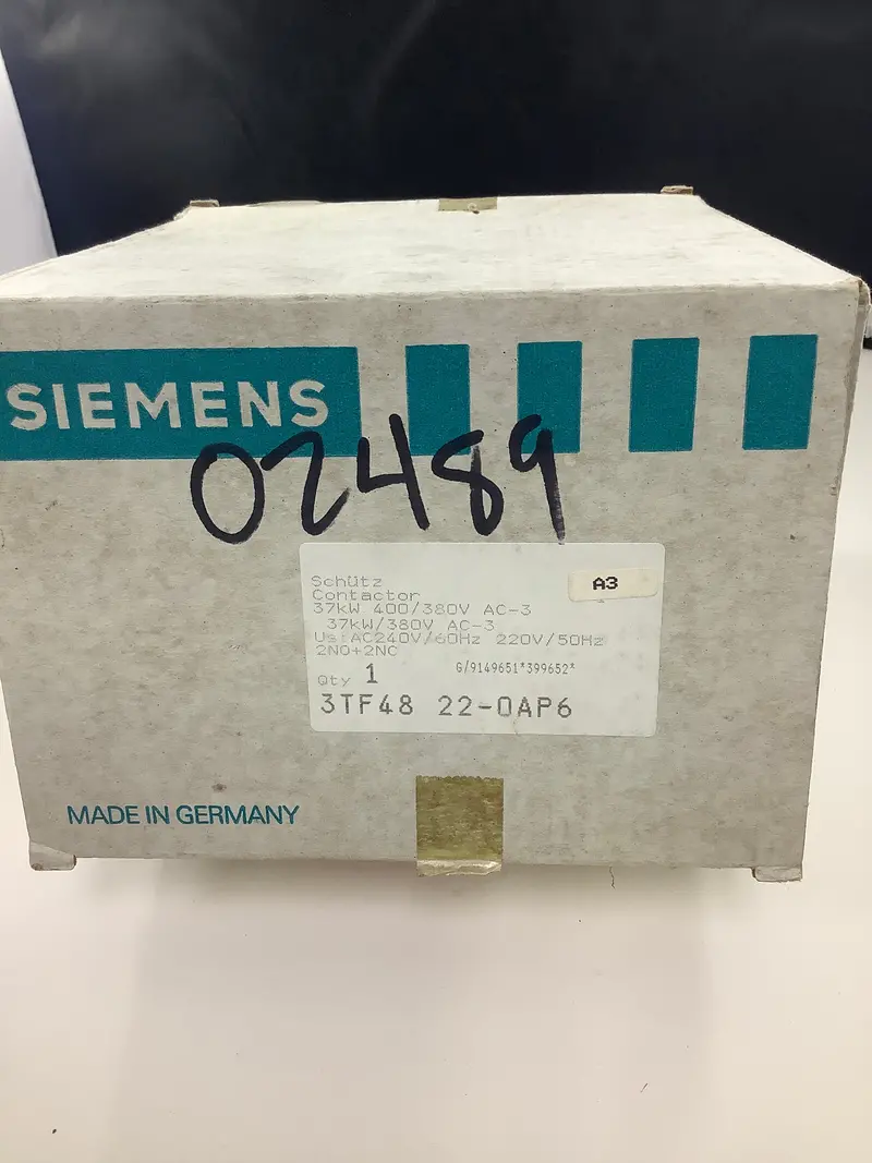 Siemens 3Tf48220Ap6 – Three-Pole Ac Contactor, Size 4, 100A Rated Current, 230V Coil 1