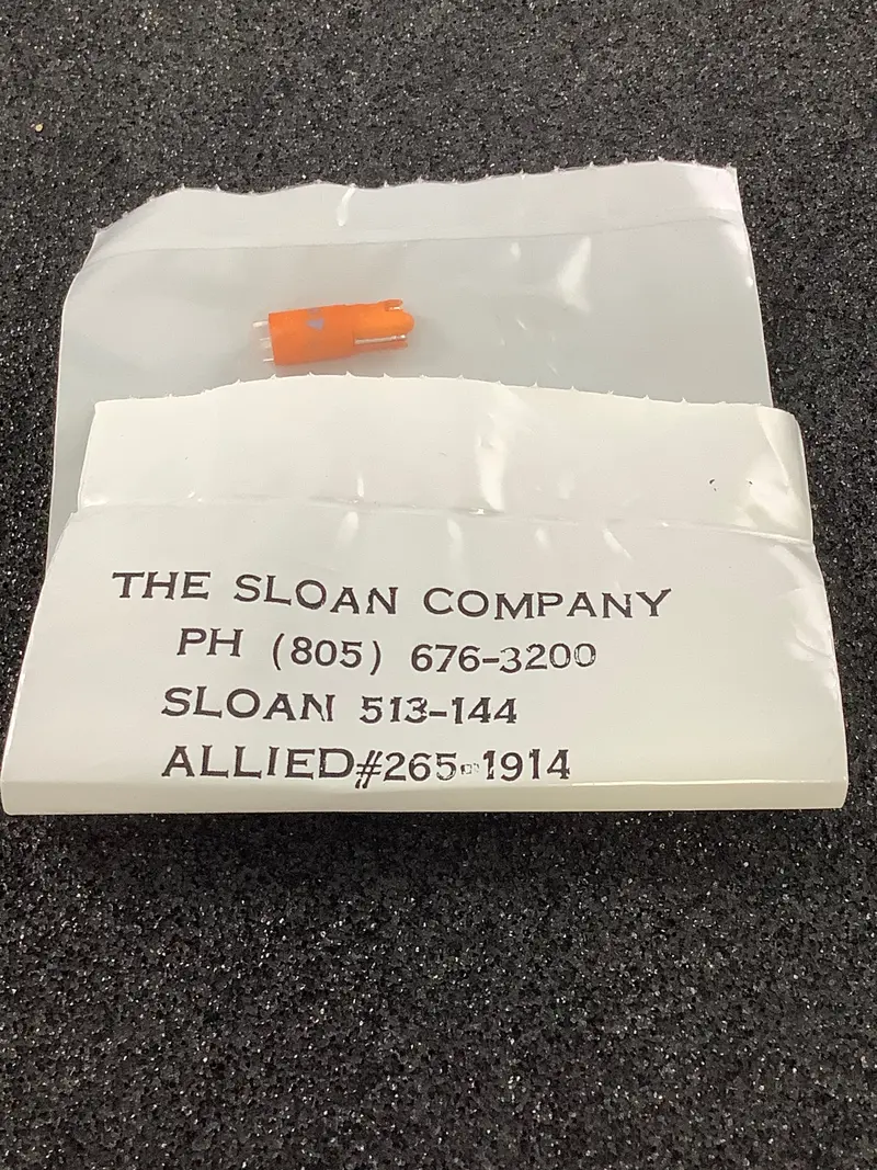 Sloan 513-144 Amber Led Lamp – T1-3/4, 14V, 25Ma, 500Mcd, Wedge Base 1