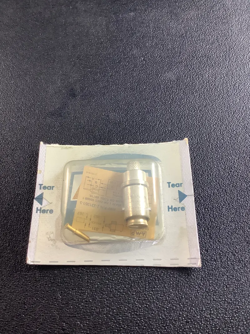 Te Connectivity (Amp) 2-331351-3 Bnc Female Coaxial Jack – 50 Ω 1