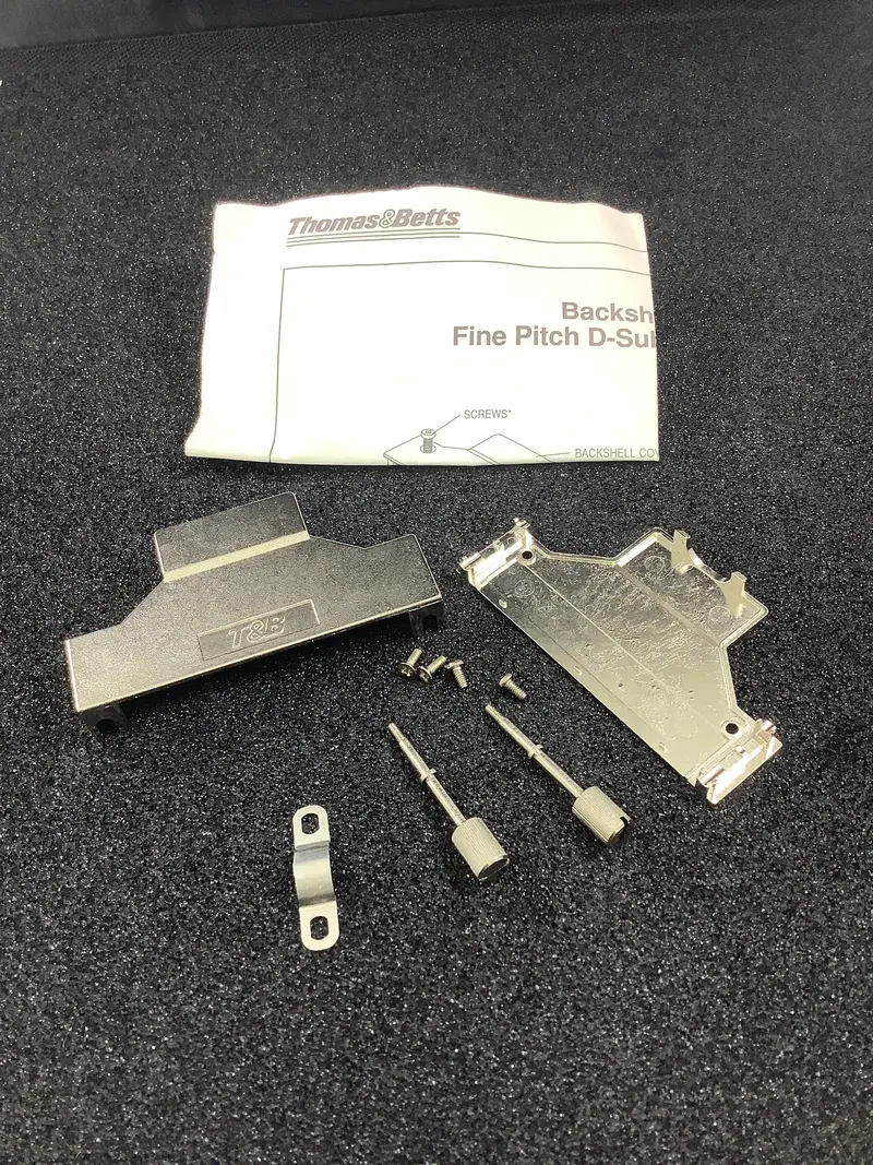 Thomas & Betts 300102-080As7 Fine-Pitch D-Sub Backshell — Compatible With Hfm080A 80-Pin Scsi Connectors 1