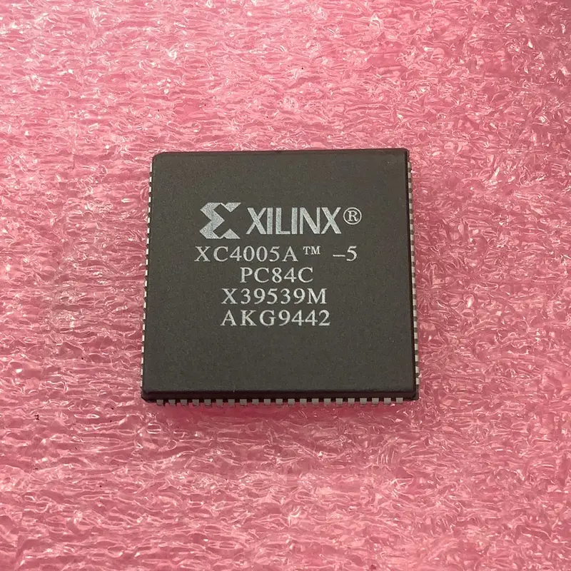 Xc4005A-5Pc84C Fpga – Xilinx Xc4000 Series, 61 I/O, 6272 Gates, 84-Pin Plcc 1