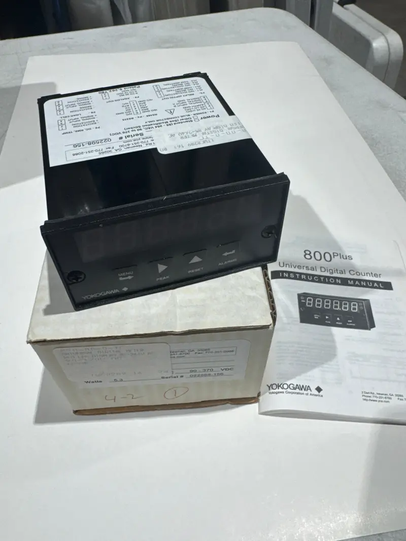 Yokogawa Y820-00-0-Tc Digital Thermocouple Meter (T-Type, −257 To 400°C) With Red Led Display, Dual Ac/Dc Power Input 1