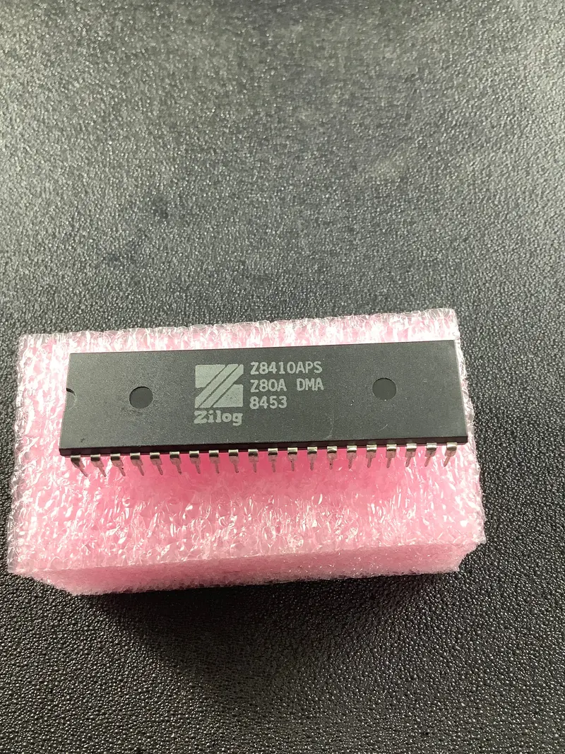 Zilog Z8410Aps Z80-Compatible Dma Controller Ic 1